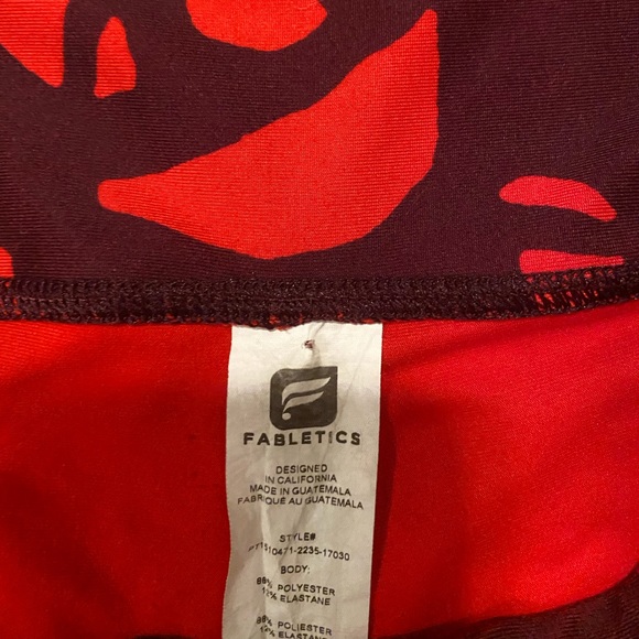 Fabletics Red Leggings Size Small - Picture 6 of 6